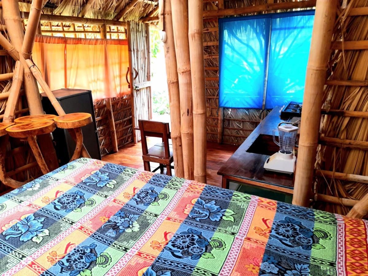 El Bamboo Cabins Balgue Ngoại thất bức ảnh